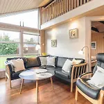 5 Star Holiday Home In Hals 別荘